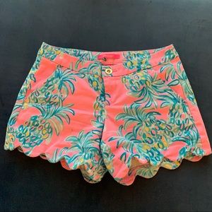 Scallop Lilly Pulitzer Shorts ✨